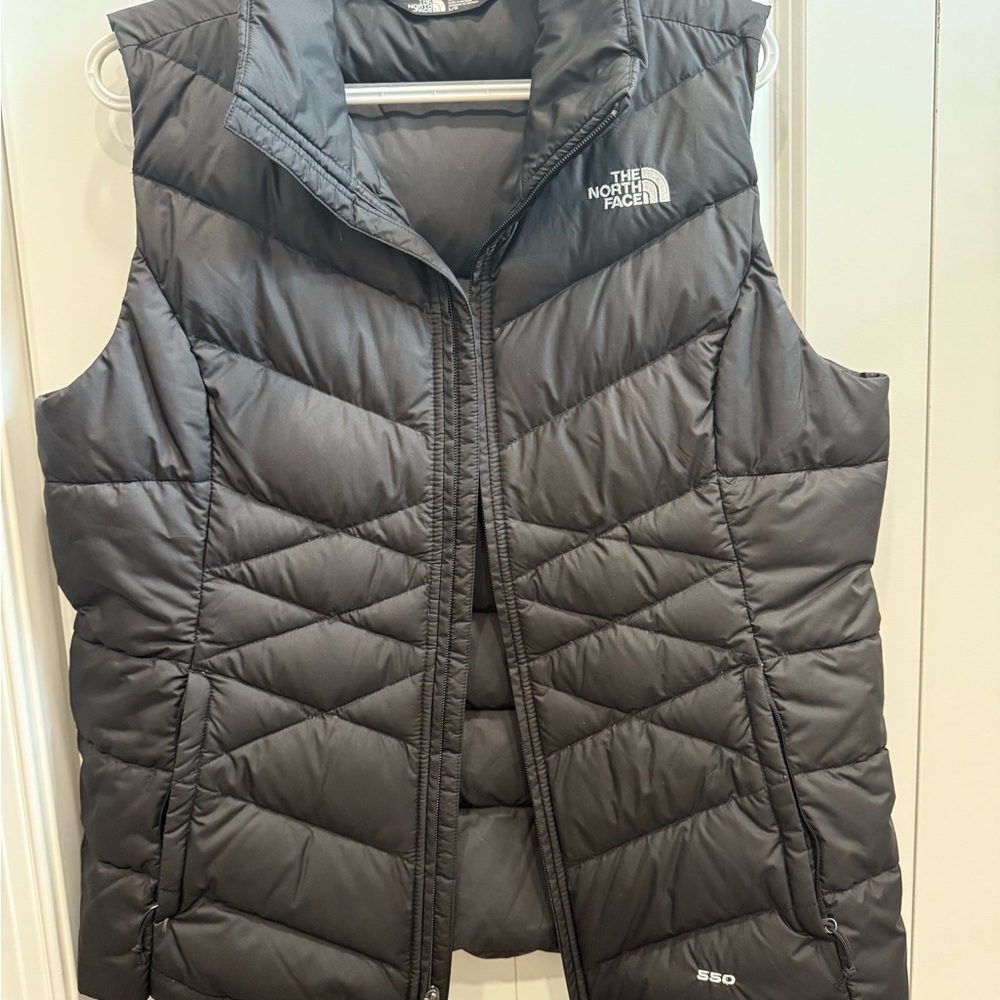 The North Face Women's Black Puffer Vest